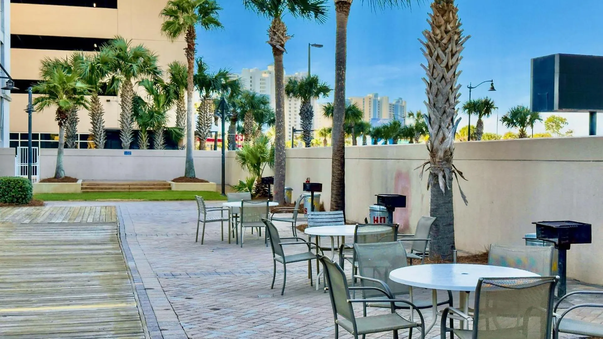 Spacious Beachfront Condo! Sleeps 8 With Gulf Views! Panama City Beach 0*,  USA