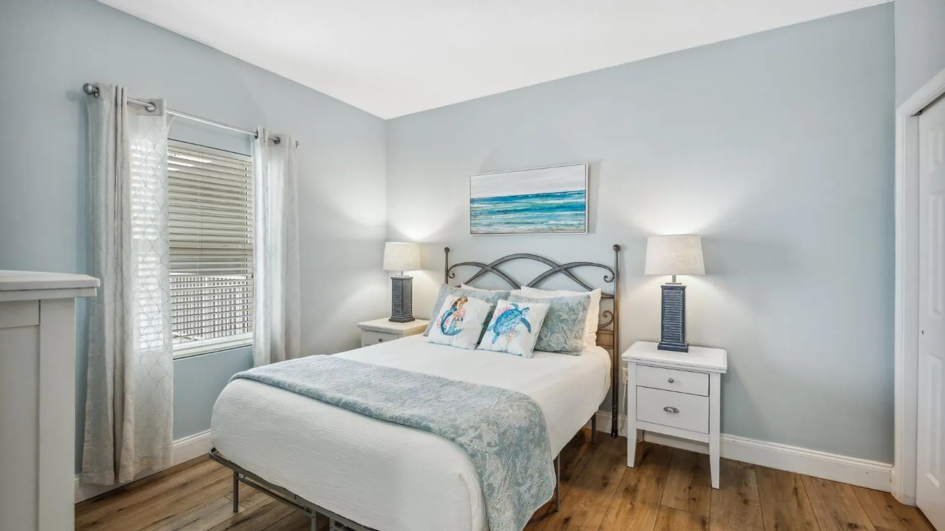 Lägenhet Spacious Beachfront Condo! Sleeps 8 With Gulf Views! Panama City Beach