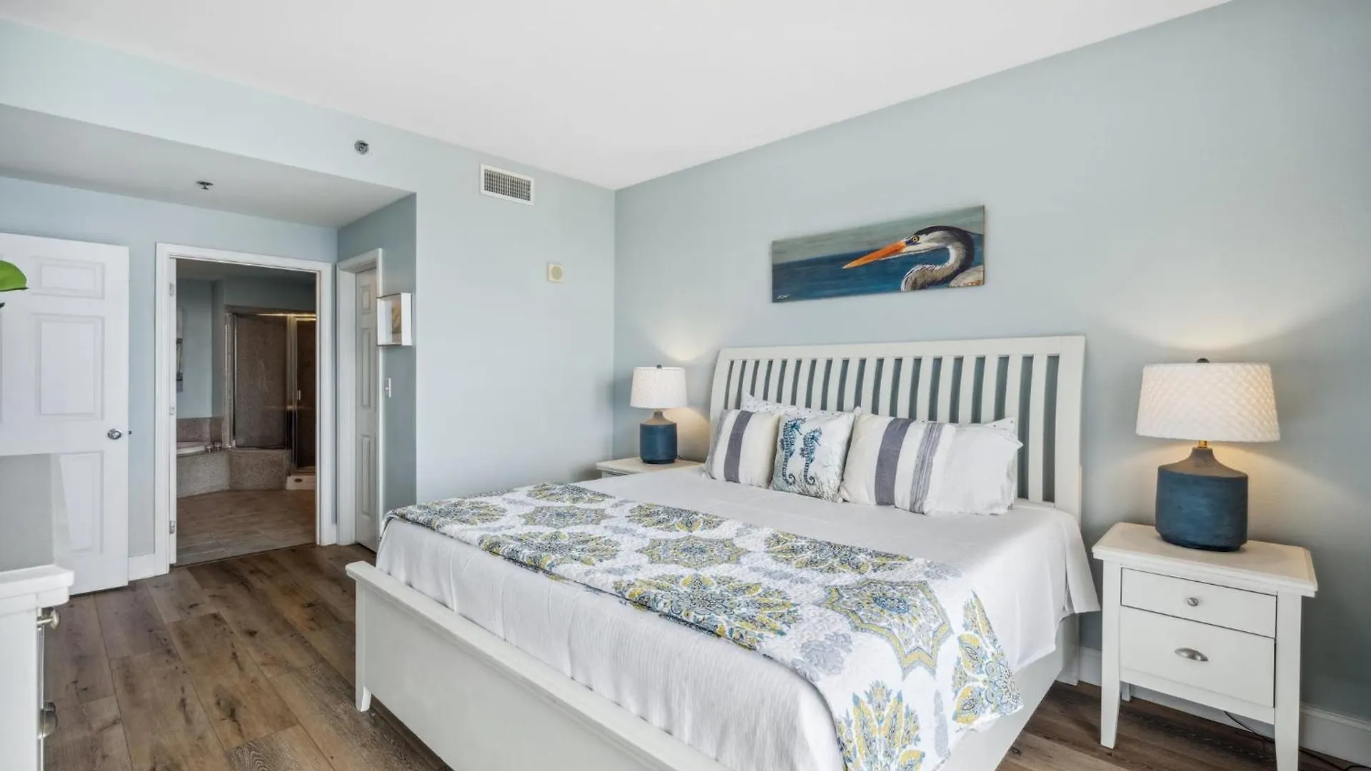 Spacious Beachfront Condo! Sleeps 8 With Gulf Views! Panama City Beach 0*,  USA
